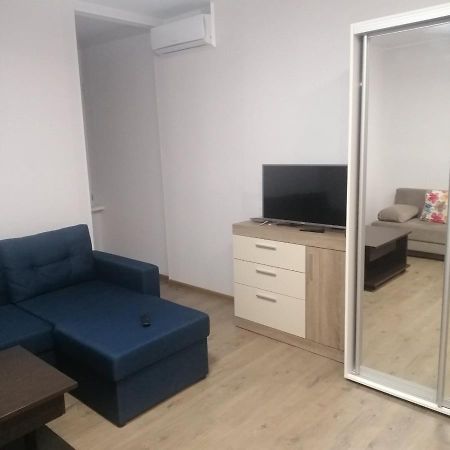אודסה Cozy Gagarin Plaza Apartment מראה חיצוני תמונה
